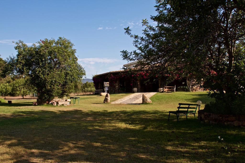 Гостьовий будинок Agriturismo Sarrabus San Priamo Екстер'єр фото